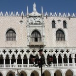 oroszlán a Palazzo Ducale homlokzatán
